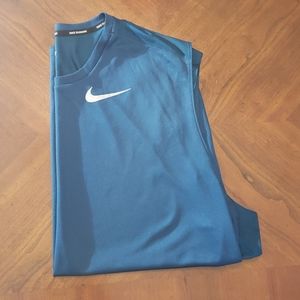 Men's sleeveless shirt